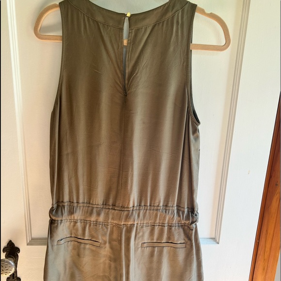 Banana Republic Romper - Picture 2 of 4